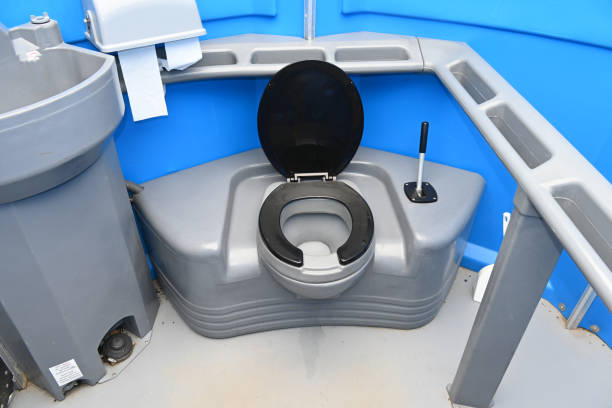 Best Restroom trailer rental cost  in Cuero, TX